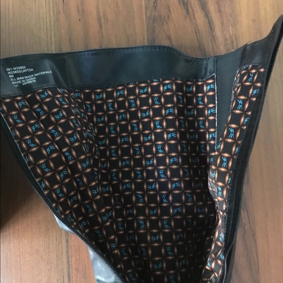 Boots - Picture 4 of 5